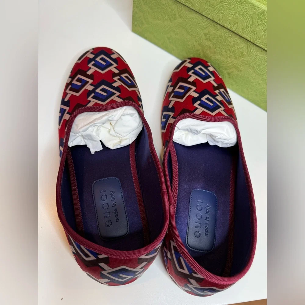 Gucci Red Satin Voyage Geometric G Print Slipper Shoes New $570